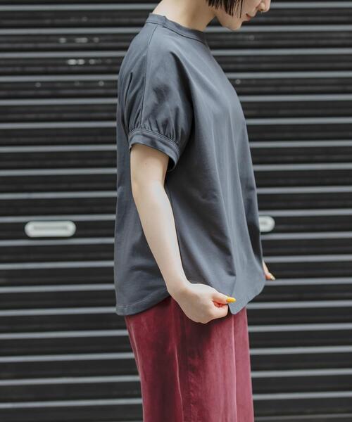 FORK&SPOON（フォークアンドスプーン）の「FORK&SPOON　ボトルネックギャザースリーブTシャツ（Tシャツ/カットソー・レディース・ベージュ/オフホワイト/チャコールグレー/ミント・1）」の16枚目の写真