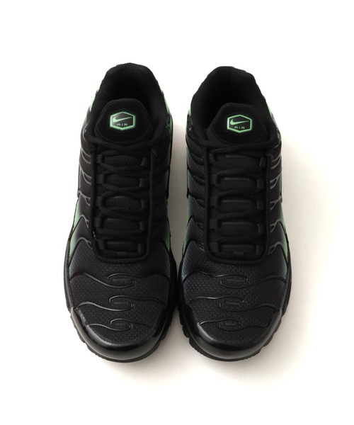 NIKE(ナイキ)の「NIKE AIR MAX PLUS / ナイキ エア マックス プラス【SP】(スニーカー・メンズ・ブラック×グリーン・26.5cm/27.5cm/28.5cm/26.0cm/27.0cm/28.0cm/29.0cm)」の2枚目の写真