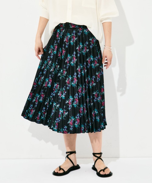 FUMIE TANAKA（フミエタナカ）の「[FUMIE=TANAKA/フミエタナカ]flower pleats SK（スカート・レディース・ホワイト/ブラック・38/36）」の15枚目の写真