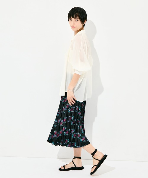 FUMIE TANAKA（フミエタナカ）の「[FUMIE=TANAKA/フミエタナカ]flower pleats SK（スカート・レディース・ホワイト/ブラック・38/36）」の10枚目の写真