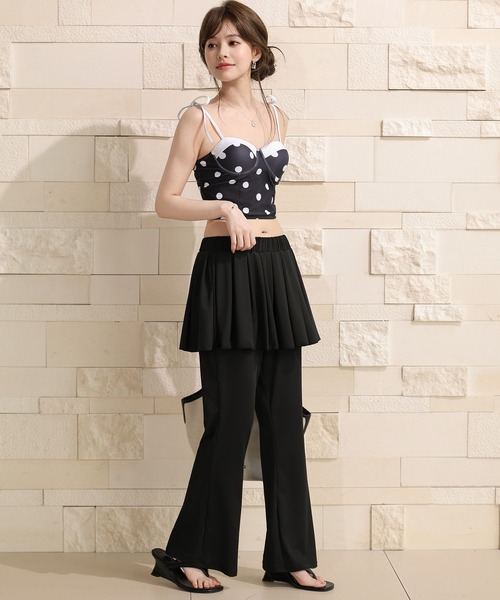DAY CLOSET(デイ クローゼット)の「【UVカット99%/UPF50+/接触冷感/ストレッチ有/水陸両用】プリーツスカート 一体型 フレア ラッシュガードパンツ レディース水着(ラッシュガード・レディース・ブラック・S/L/LL/M)」の5枚目の写真