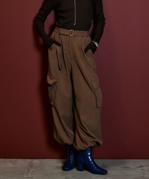 MAISON SPECIAL(メゾンスペシャル)の「【2026Autumn PRE-ORDER】Belted Suiting Cargo Pants/ベルテッドスーチングカーゴパンツ(カーゴパンツ・レディース・キャメル/ブラック/グレー・38/36)」の10枚目の写真