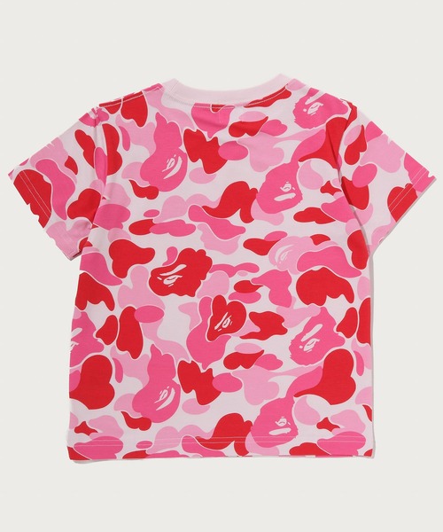 A BATHING APE（アベイシングエイプ）の「ABC CAMO APE & MILO ONE POINT TEE（Tシャツ/カットソー・キッズ・ブルー/ピンク/グリーン・110/100/90/130/140）」の6枚目の写真