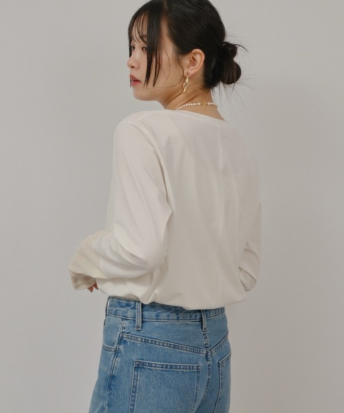 palm RICHE(ポームリシュ)の「箔プリントロゴロンT(Tシャツ/カットソー・レディース・ライトブルー/ブラック/オフホワイト・M)」の7枚目の写真