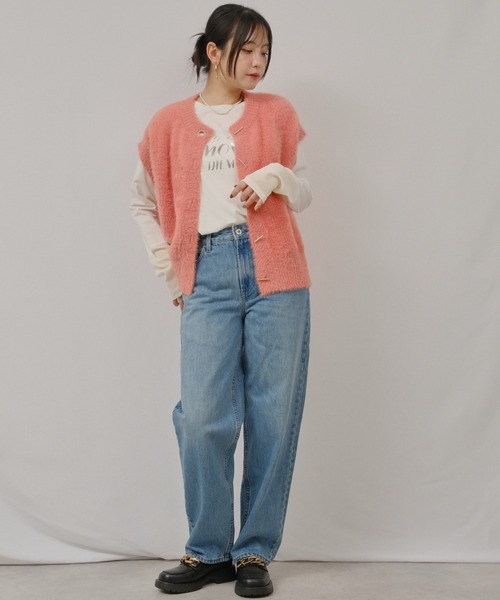 palm RICHE(ポームリシュ)の「箔プリントロゴロンT(Tシャツ/カットソー・レディース・ライトブルー/ブラック/オフホワイト・M)」の6枚目の写真