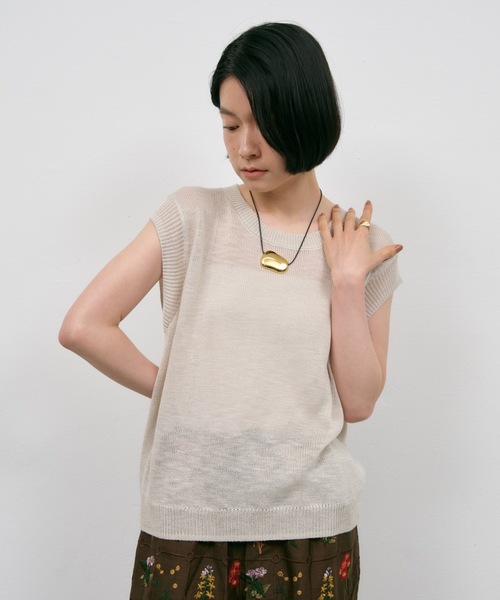 Shelly island(シェリーアイランド)の「オーバーゆるニットベスト(ベスト・レディース・ネイビー/ホワイト/ベージュ・FREE)」の5枚目の写真