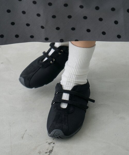 CIAOPANIC TYPY(チャオパニックティピー)の「:【TYNNE.】【軽量/サイズ展開豊富】メリージェーンスニーカー(スニーカー・レディース・ブラック/ブラウン・SMALL/MEDIUM/LARGE/X-LARGE)」の4枚目の写真