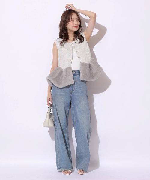 Mystrada(マイストラーダ)の「ファーペプラムジレ(その他アウター・レディース・ライトグレー・36/38)」の16枚目の写真