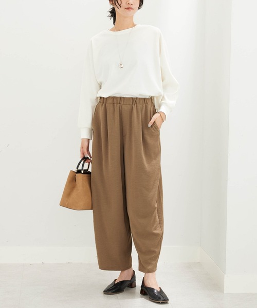BELLUNA PLUS(ベルーナ)の「とろみビンテージ素材バレルパンツ(その他パンツ・レディース・ブラック/カーキ/レンガ・X-LARGE/MEDIUM/LARGE)」の13枚目の写真