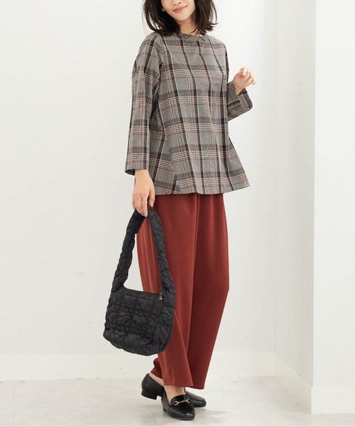 BELLUNA PLUS(ベルーナ)の「とろみビンテージ素材バレルパンツ(その他パンツ・レディース・ブラック/カーキ/レンガ・X-LARGE/MEDIUM/LARGE)」の22枚目の写真