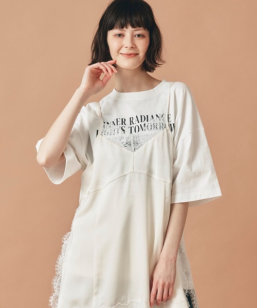 AT THE TRNK（アットザトランク）の「フラワープリント フォト Ｔシャツ AT THE TRNK（Tシャツ/カットソー・レディース・ベージュ/チャコール/ホワイト・フリー）」の9枚目の写真