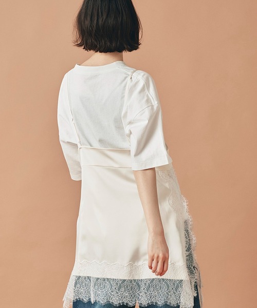 AT THE TRNK（アットザトランク）の「フラワープリント フォト Ｔシャツ AT THE TRNK（Tシャツ/カットソー・レディース・ベージュ/チャコール/ホワイト・フリー）」の11枚目の写真