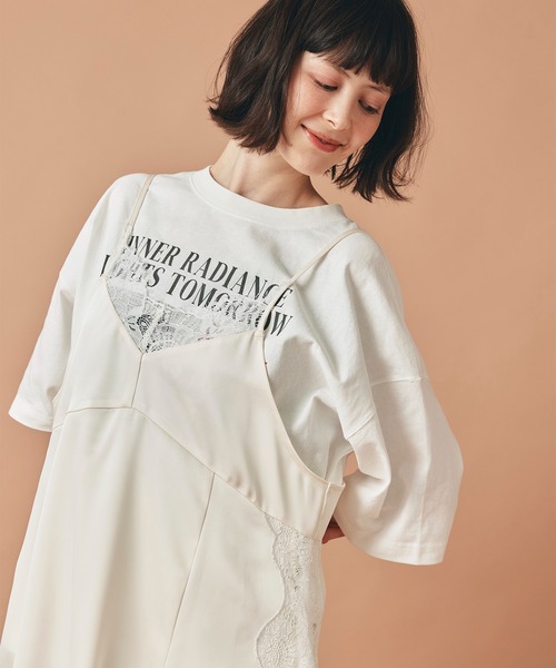 AT THE TRNK（アットザトランク）の「フラワープリント フォト Ｔシャツ AT THE TRNK（Tシャツ/カットソー・レディース・ベージュ/チャコール/ホワイト・フリー）」の19枚目の写真