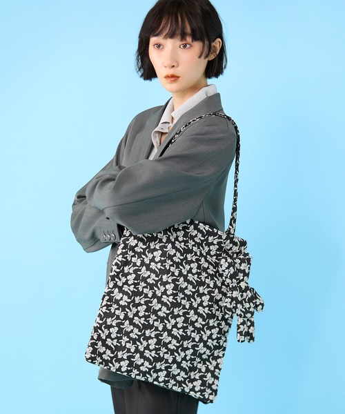Casselini(キャセリーニ)の「Casselini(キャセリーニ)BEARトート(トートバッグ・レディース・ブルー/グレー/ブラウン/レッド・FREE)」の2枚目の写真