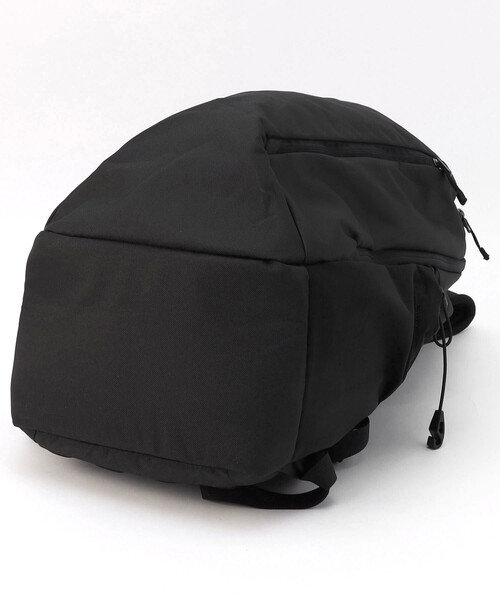 ARC'TERYX(アークテリクス)の「ARC’TERYX/アークテリクス マンティス 26 バックパック/Mantis 26 Backpack(バックパック/リュック・メンズ・ブラック/サックスブルー・ONE SIZE)」の5枚目の写真