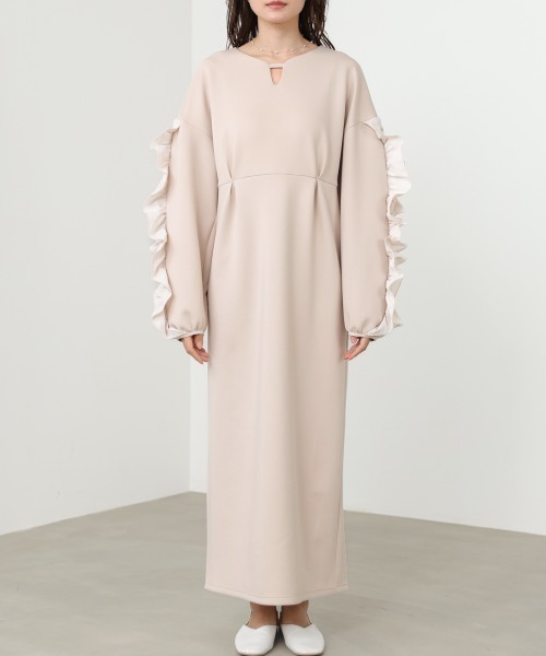 Bab(バブ)の「【S/Mサイズ展開】フリルスリーブポンチワンピース(ワンピース・レディース・ベージュ/ブラック・SMALL/MEDIUM)」の12枚目の写真