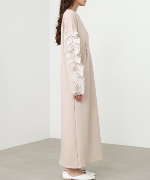 Bab(バブ)の「【S/Mサイズ展開】フリルスリーブポンチワンピース(ワンピース・レディース・ベージュ/ブラック・SMALL/MEDIUM)」の13枚目の写真