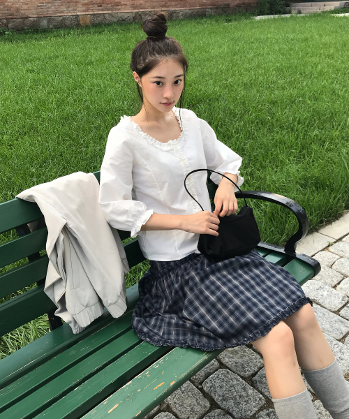 LETTER FROM MOON(レターフロムムーン)の「ヘイゼル フリル 7分袖 ブラウス ( アイボリー )(シャツ/ブラウス・レディース・その他・MEDIUM/SMALL)」の6枚目の写真