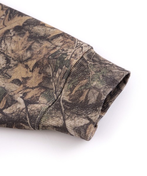 SUPPLIER(サプライヤー)の「SUPPLIER-Tree Camo Faux Fur Cross Zip Hoodie(パーカー・メンズ・カーキ・FREE)」の8枚目の写真