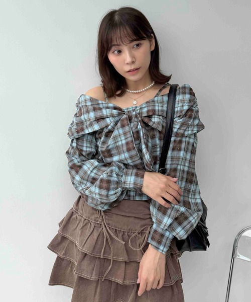 AS KNOW AS plus(アズノゥアズプラス)の「☆リボンオフショルブラウス(シャツ/ブラウス・レディース・ピンク系/ブラック系/ブラウン系・FREE)」の3枚目の写真