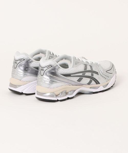 ADAM ET ROPE'(アダムエロペ)の「ASICS GEL-KAYANO 14 1203A537(その他シューズ・メンズ・ホワイト・26.5cm/27.0cm/27.5cm/28.0cm/28.5cm)」の2枚目の写真