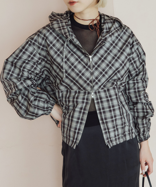 IENA LA BOUCLE(イエナラブークル)の「IENA LA BOUCLE ハイカウントチェックタフタブルゾン(その他アウター・レディース・チョコ・FREE)」の10枚目の写真