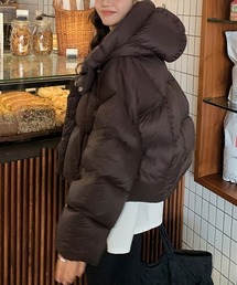 ボリュームフードショート中綿ジャケット