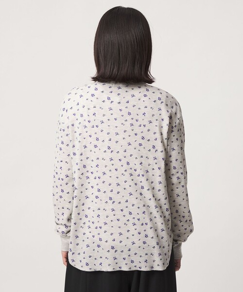 green label relaxing（グリーンレーベルリラクシング）の「【WEB限定】＜at ease＞ワッフル ヘンリーネック  フラワープリント カットソー（Tシャツ/カットソー・レディース・その他2/その他1・FREE）」の12枚目の写真