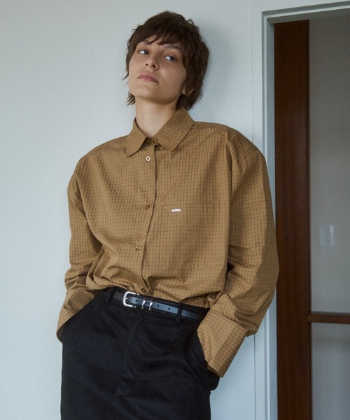 VION（ヴィオン）の「チェックショルダーパデッドシャツ / Check Shoulder Padded Shirt（シャツ/ブラウス・レディース・ホワイト/ベージュ・FREE）」の13枚目の写真