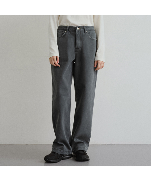 URAGO(ユラーゴ)の「Winter cotton wide denim(デニムパンツ・レディース・チャコールグレー/アイボリー・S/M/L)」の1枚目の写真