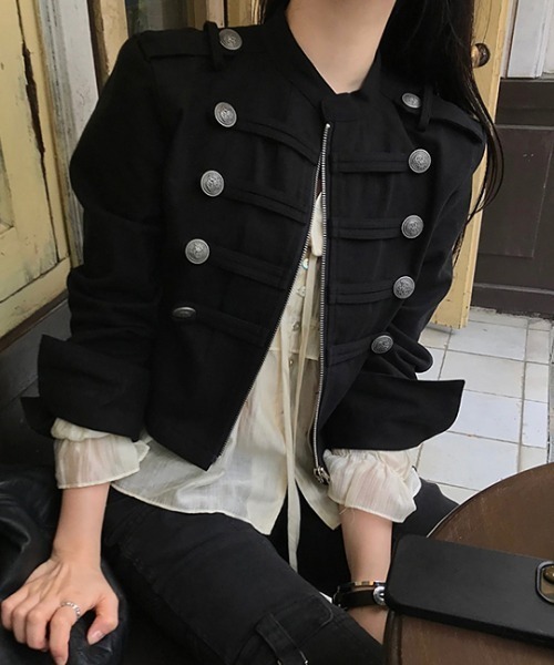 FLINEA(フリネア)の「スタンドカラーショートワークジャケット(カバーオール・レディース・ブラック/ベージュ/カーキ・FREE)」の7枚目の写真