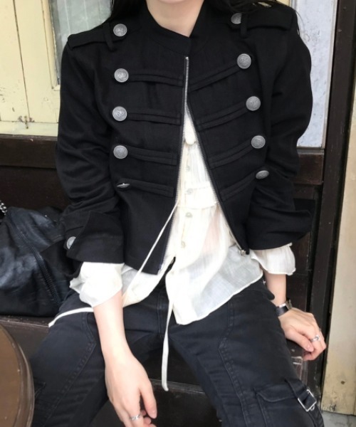 FLINEA(フリネア)の「スタンドカラーショートワークジャケット(カバーオール・レディース・ブラック/ベージュ/カーキ・FREE)」の8枚目の写真