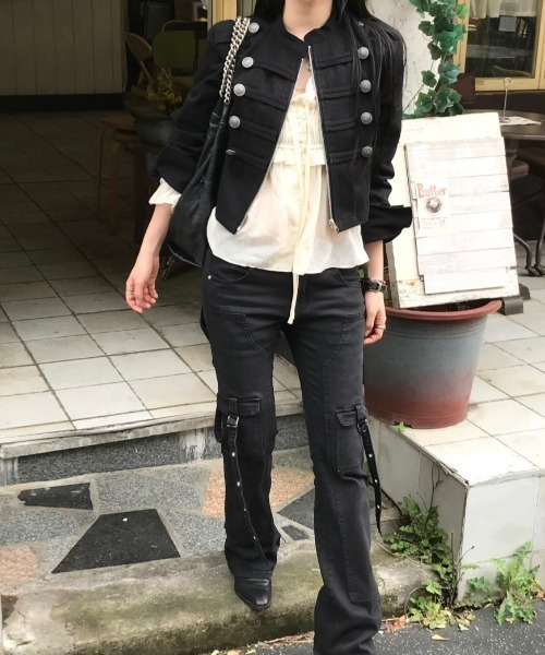 FLINEA(フリネア)の「スタンドカラーショートワークジャケット(カバーオール・レディース・ブラック/ベージュ/カーキ・FREE)」の12枚目の写真