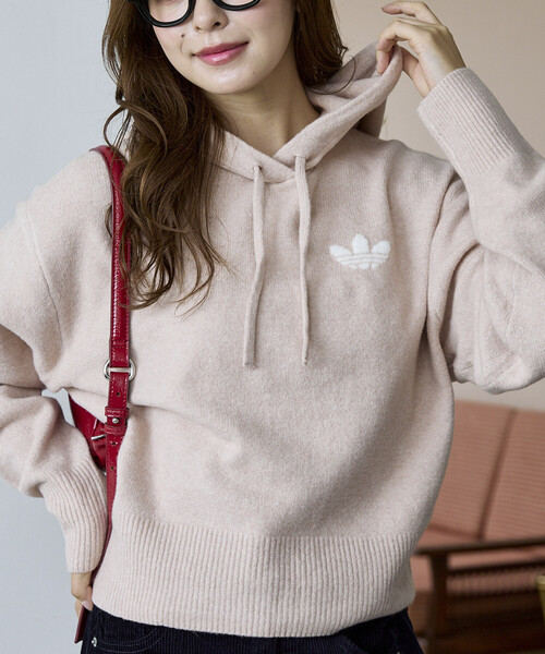 adidas（アディダス）の「adidas/アディダス ESSENTIALS KNIT HOODIE/エッセンシャルズ ニット フーディー　限定展開（パーカー・レディース・グレー/ブラウン/ベージュ・MEDIUM/SMALL）」の3枚目の写真