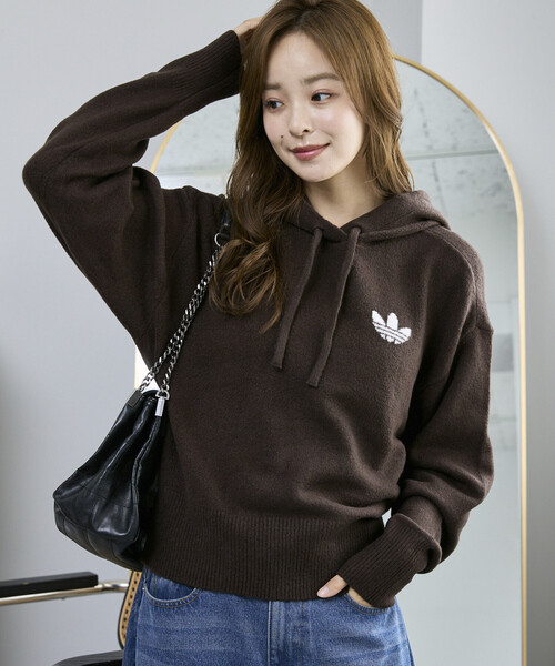 adidas（アディダス）の「adidas/アディダス ESSENTIALS KNIT HOODIE/エッセンシャルズ ニット フーディー　限定展開（パーカー・レディース・グレー/ブラウン/ベージュ・MEDIUM/SMALL）」の10枚目の写真