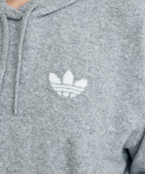 adidas（アディダス）の「adidas/アディダス ESSENTIALS KNIT HOODIE/エッセンシャルズ ニット フーディー　限定展開（パーカー・レディース・グレー/ブラウン/ベージュ・MEDIUM/SMALL）」の18枚目の写真