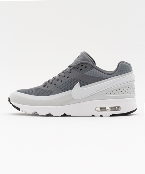 NIKE（ナイキ）の「NI エアマックスBWウルトラ①（スニーカー・レディース・グレー/ブラック/ブルー・24cm/23cm/23.5cm/24.5cm）」の4枚目の写真