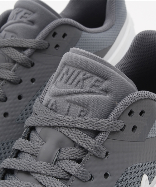NIKE（ナイキ）の「NI エアマックスBWウルトラ①（スニーカー・レディース・グレー/ブラック/ブルー・24cm/23cm/23.5cm/24.5cm）」の9枚目の写真