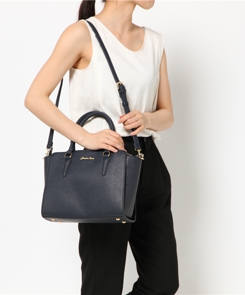 Jewelna Rose(ジュエルナローズ)の「サラ トートバッグ ミディアムサイズ / 33127(トートバッグ・レディース・ネイビー/ブラック/イエロー/キャメル/レッド/ピンク系その他/ブルー/ピンク/ベージュ・FREE)」の15枚目の写真