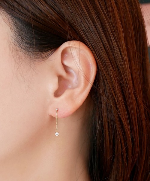 va(ヴイエー)の「K10コールド スイングピアス(ピアス(両耳用)・レディース・イエローゴールド/ホワイトゴールド・ONE SIZE)」の3枚目の写真