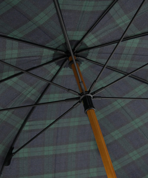 BEAUTY&YOUTH UNITED ARROWS（ビューティーアンドユースユナイテッドアローズ）の「BY ベーシック　チェック　アンブレラ§（長傘・メンズ・レッド/ネイビー・フリー）」の6枚目の写真