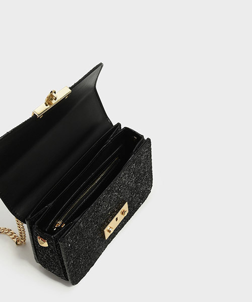 CHARLES & KEITH（チャールズ & キース）の「グリッターチェーン