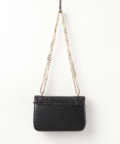 CHARLES & KEITH（チャールズ & キース）の「グリッターチェーン