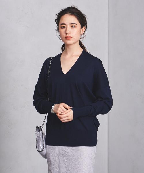 UNITED ARROWS（ユナイテッドアローズ）の「○UBCB Vネック バック