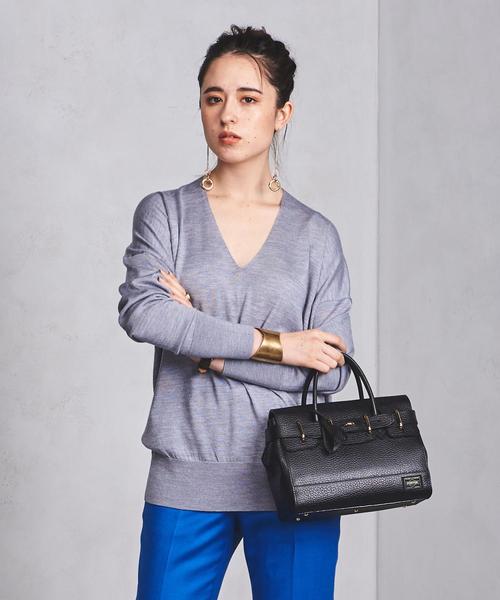 UNITEDARROWS・Vネック バックボリューム ニット・ベージュ UNITED ARROWS（ユナイテッドアローズ）の「○UBCB Vネック バック