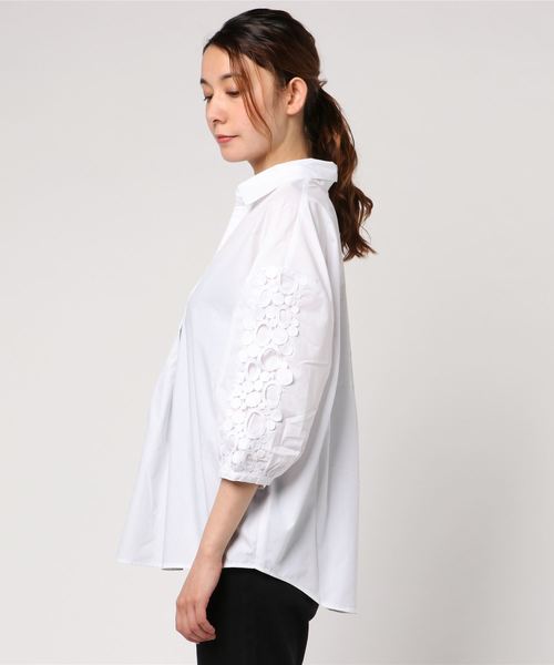 REAL CUBE（リアルキューブ）の「REAL CUBE ラウンドレーススリーブスキッパーシャツ（シャツ/ブラウス・レディース・ダークネイビー/ホワイト/ネイビー・38/40）」の8枚目の写真