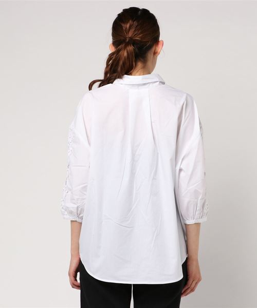 REAL CUBE（リアルキューブ）の「REAL CUBE ラウンドレーススリーブスキッパーシャツ（シャツ/ブラウス・レディース・ダークネイビー/ホワイト/ネイビー・38/40）」の5枚目の写真