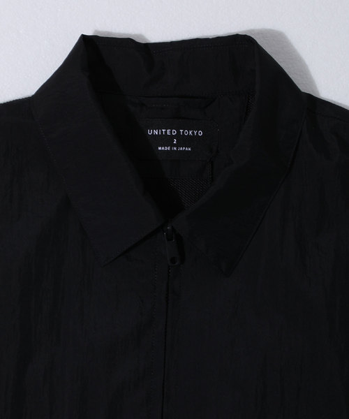 UNITED TOKYO(ユナイテッドトウキョウ)の「オーバーサイズZIPライトブルゾン(ブルゾン・メンズ・ブラック/グレー・1/2/3)」の4枚目の写真