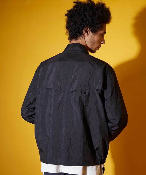 UNITED TOKYO(ユナイテッドトウキョウ)の「オーバーサイズZIPライトブルゾン(ブルゾン・メンズ・ブラック/グレー・1/2/3)」の16枚目の写真
