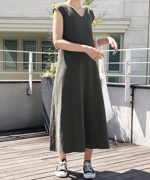 Isook アイス の Kumiさんコラボ リネンフレンチスリーブvネックワンピース ワンピース Wear